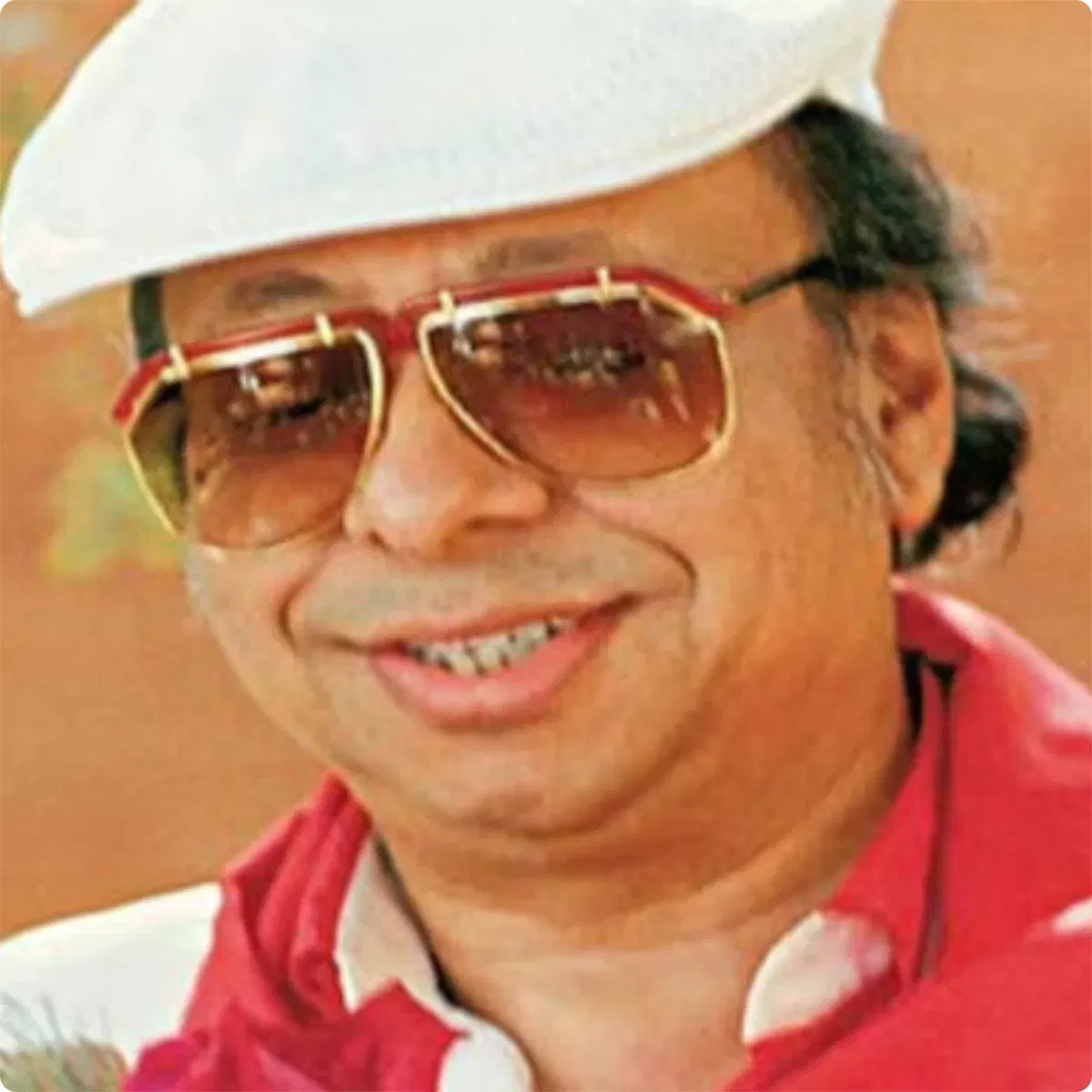 ਆਰਡੀ ਬਰਮਨ ਦੀ ਗੱਲ ਕਰੀਏ ਤਾਂ ਉਨ੍ਹਾਂ ਨੇ ਆਪਣੇ ਪਿਤਾ ਐਸਡੀ ਬਰਮਨ ਵਾਂਗ ਪਹਿਲਾਂ ਫਿਲਮਾਂ ਵਿੱਚ ਹੱਥ ਆਜਮਾਇਆ ਅਤੇ ਸੰਗੀਤ ਉਦਯੋਗ ਵਿੱਚ ਆਪਣੀ ਸਾਖ ਸਥਾਪਿਤ ਕੀਤੀ। ਉਹਨਾਂ ਨੇ ਕੁਝ ਫਿਲਮਾਂ ਵਿੱਚ ਗਾਣੇ ਵੀ ਗਾਏ, ਪਰ  ਸੰਗੀਤ ਨਿਰਦੇਸ਼ਕ ਦੇ ਤੌਰ 'ਤੇ, ਉਹਨਾਂ ਨੇ ਫੈਨਸ ਨੂੰ ਇੱਕ ਤੋਂ ਵੱਧ ਕੇ ਗਾਣੇ ਦਿੱਤੇ, ਜਿਸ ਨਾਲ 1970 ਦੇ ਦਹਾਕੇ ਦੇ ਸੁਨਹਿਰੀ ਯੁੱਗ ਦੀ ਨੀਂਹ ਰੱਖੀ ਗਈ। ਅੱਜ ਵੀ, ਨਵੀਂ ਪੀੜ੍ਹੀ ਉਹਨਾਂ ਦੇ ਗੀਤ ਸੁਣਨਾ ਪਸੰਦ ਕਰਦੀ ਹੈ। ਉਹਨਾਂ ਨੇ ਲਗਭਗ 1,500 ਗੀਤ ਗਾਏ ਅਤੇ 3 ਫਿਲਮਫੇਅਰ ਪੁਰਸਕਾਰ ਵੀ ਜਿੱਤੇ।