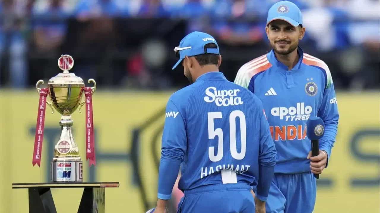 IND vs AFG: ਗਿੱਲ-ਗੰਭੀਰ ਦਾ ਵੱਡਾ ਫੈਸਲਾ, 2 ਖਿਡਾਰੀਆਂ ਨੂੰ ਮਿਲਿਆ ਡੈਬਿਊ ਦਾ ਮੌਕਾ, ਵਿਰਾਟ ਦੀ ਜਗ੍ਹਾ ਕਿਸ ਨੇ ਲਈ? IND vs AFG: ਗਿੱਲ-ਗੰਭੀਰ ਦਾ ਵੱਡਾ ਫੈਸਲਾ, 2 ਖਿਡਾਰੀਆਂ ਨੂੰ ਮਿਲਿਆ ਡੈਬਿਊ ਦਾ ਮੌਕਾ, ਵਿਰਾਟ ਦੀ ਜਗ੍ਹਾ ਕਿਸ ਨੇ ਲਈ?