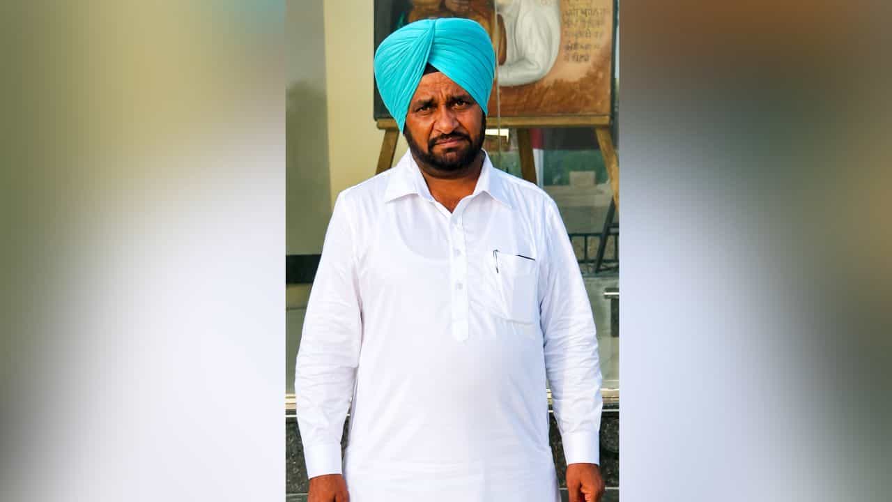 ਬਰਨਾਲਾ ਦੇ ਸਾਬਕਾ ਕੌਂਸਲਰ ਨੇ ਕੀਤੀ ਖ਼ੁਦਕੁਸ਼ੀ, ਪ੍ਰਾਪਰਟੀ ਕਮਿਸ਼ਨ ਨਾਲ ਜੁੜਿਆ ਮਾਮਲਾ, ਕਾਲੋਨਾਈਜ਼ਰਾਂ ਨੂੰ ਠਹਿਰਾਇਆ ਜ਼ਿੰਮੇਵਾਰ