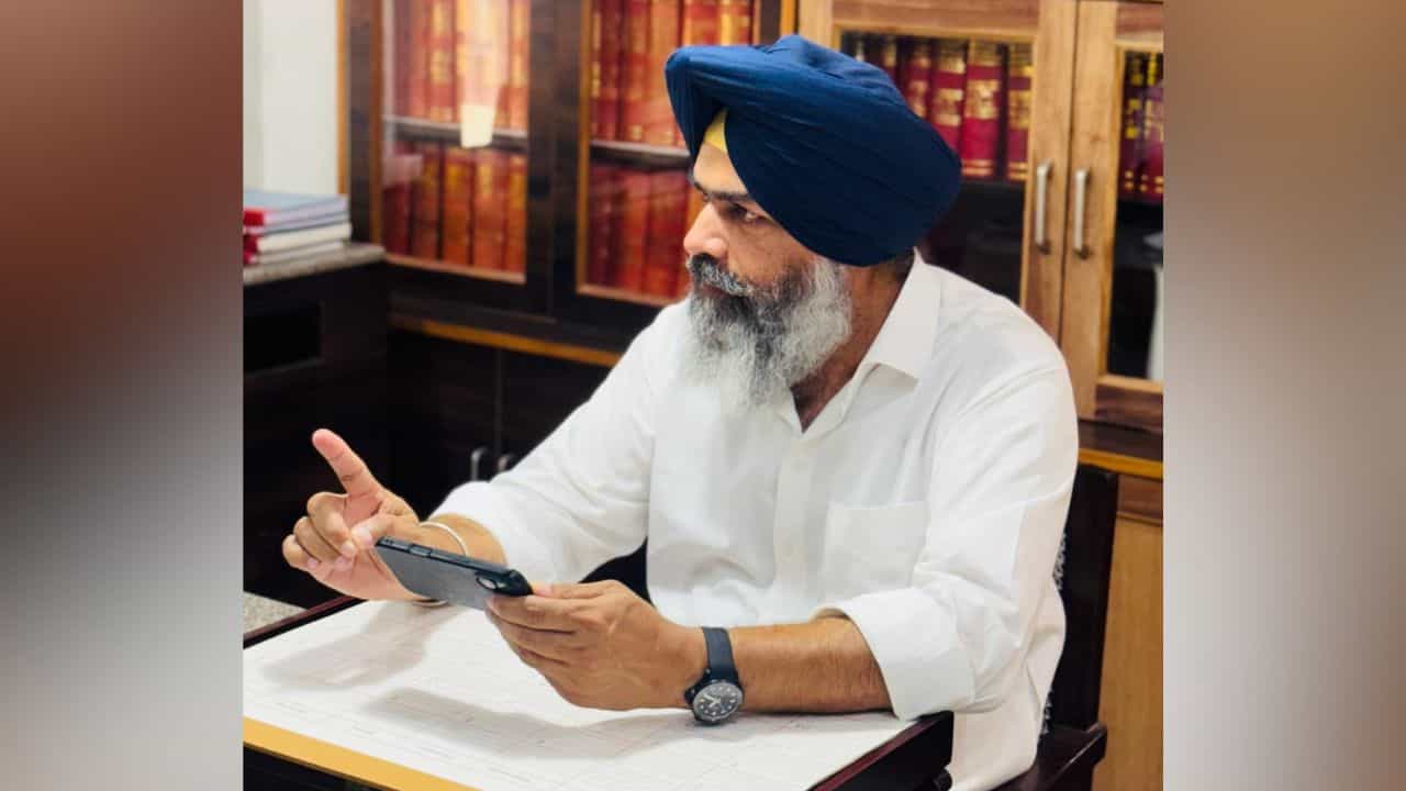 ਬੰਟੀ ਰੋਮਾਣਾ ਨੂੰ ਨਹੀਂ ਮਿਲੀ ਕੈਨੇਡਾ ਚ ਐਂਟਰੀ, ਏਅਰਪੋਰਟ ਤੋਂ ਭੇਜਿਆ ਗਿਆ ਵਾਪਸ; ਭਾਰਤ ਚ ਦਰਜ ਮਾਮਲਿਆਂ ਤੇ ਕਾਰਵਾਈ