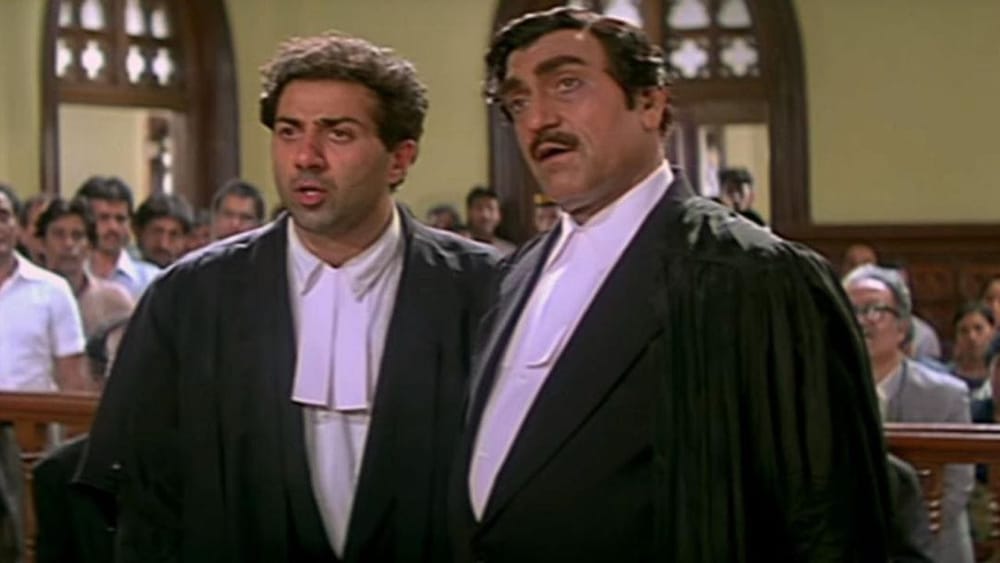 Sunny Deol Damini Movie Collection: ਸੰਨੀ ਦਿਓਲ ਆਉਣ ਵਾਲੀ ਫਿਲਮ "ਇੱਕਾ" ਵਿੱਚ ਇੱਕ ਵਕੀਲ ਦੇ ਰੂਪ ਵਿੱਚ ਧਮਾਲ ਮਚਾਉਣ ਲਈ ਤਿਆਰ ਹਨ। ਸੰਨੀ ਦਿਓਲ ਇਸ ਕੋਰਟਰੂਮ ਡਰਾਮਾ ਵਿੱਚ ਅਰਜੁਨ ਮਹਿਰਾ ਦੀ ਭੂਮਿਕਾ ਨਿਭਾਉਣਗੇ। ਸਿਧਾਰਥ ਪੀ. ਮਲਹੋਤਰਾ ਦੁਆਰਾ ਨਿਰਦੇਸ਼ਤ ਇਹ ਫਿਲਮ 10 ਜੁਲਾਈ ਨੂੰ ਨੈੱਟਫਲਿਕਸ 'ਤੇ ਰਿਲੀਜ਼ ਹੋਵੇਗੀ। ਅਕਸ਼ੈ ਖੰਨਾ ਵੀ ਇੱਕ ਨਕਾਰਾਤਮਕ ਭੂਮਿਕਾ ਵਿੱਚ ਨਜ਼ਰ ਆਉਣਗੇ।