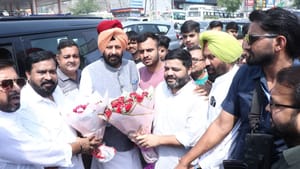 ਕੇਵਲ ਢਿੱਲੋਂ ਦਾ ਵੱਡਾ ਬਿਆਨ, ਪੰਜਾਬ ਚੋਣਾਂ 'ਚ ਮੈਦਾਨ 'ਚ ਉਤਰਨਗੇ ਅਮਰਿੰਦਰ ਸਿੰਘ ਕੇਵਲ ਢਿੱਲੋਂ ਦਾ ਵੱਡਾ ਬਿਆਨ, ਪੰਜਾਬ ਚੋਣਾਂ 'ਚ ਮੈਦਾਨ 'ਚ ਉਤਰਨਗੇ ਅਮਰਿੰਦਰ ਸਿੰਘ