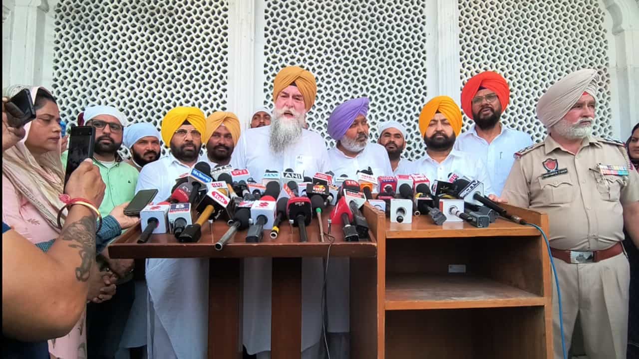 ਸ੍ਰੀ ਅਕਾਲ ਤਖ਼ਤ ਦੇ ਸੁਝਾਵਾਂ ਤੇ ਵਿਚਾਰ ਕਰੇਗੀ ਸਰਕਾਰ, ਸਪੀਕਰ ਸੰਧਵਾਂ ਤੇ ਮੰਤਰੀ ਚੀਮਾ ਨੇ ਪੇਸ਼ੀ ਤੋਂ ਬਾਅਦ ਕੀ ਕਿਹਾ?