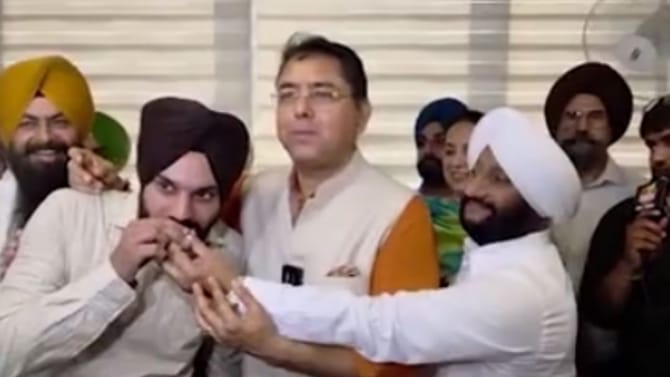 ਮੋਹਾਲੀ ਨੂੰ ਮਿਲਿਆ ਨਵਾਂ ਮੇਅਰ, MLA ਕੁਲਵੰਤ ਦੇ ਬੇਟੇ ਸਰਬਜੀਤ ਨੇ ਸਾਂਭੀ ਕੁਰਸੀ