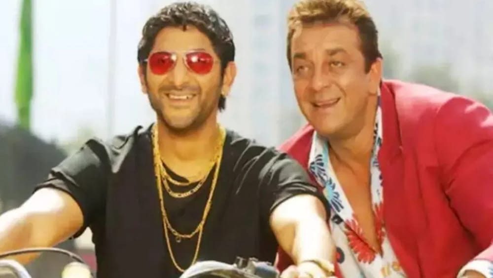 1 ਸਤੰਬਰ 2006 ਨੂੰ ਰਿਲੀਜ਼ ਹੋਈ 'ਲਗੇ ਰਹੋ ਮੁੰਨਾਭਾਈ' 'ਤੇ ਮੇਕਰਸ ਨੇ ਲਗਭਗ 22 ਕਰੋੜ ਰੁਪਏ ਖ਼ਰਚ ਕੀਤੇ ਸਨ। ਪਰ ਇਸ ਫ਼ਿਲਮ ਨੇ ਆਪਣੇ ਬਜਟ ਤੋਂ ਕਈ ਗੁਣਾ ਜ਼ਿਆਦਾ ਕਮਾਈ ਕੀਤੀ ਸੀ। ਸੈਕਨਿਲਕ ਮੁਤਾਬਕ, 'ਲਗੇ ਰਹੋ ਮੁੰਨਾਭਾਈ' ਨੇ ਦੁਨੀਆ ਭਰ ਦੇ ਬਾਕਸ ਆਫਿਸ 'ਤੇ 124.98 ਕਰੋੜ ਰੁਪਏ ਦਾ ਕਾਰੋਬਾਰ ਕੀਤਾ ਸੀ।