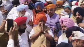 ਕੇਸਰੀ ਪੱਗ ਸਜਾ ਕੇ ਸ੍ਰੀ ਦਰਬਾਰ ਸਾਹਿਬ ਨਤਮਸਤਕ ਹੋਏ ਭਾਜਪਾ ਪ੍ਰਧਾਨ ਨਿਤਿਨ ਨਵੀਨ