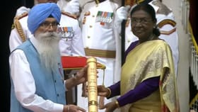 PM ਮੋਦੀ ਵੀ ਹੋਏ ਮੁਰੀਦ, ਇੰਦਰਜੀਤ ਸਿੱਧੂ ਨੇ ਝਾੜੂ ਨਾਲ ਬਦਲੀ ਚੰਡੀਗੜ੍ਹ ਦੀ ਤਸਵੀਰ