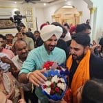 ਨਵੇਂ ਯੂਥ ਪ੍ਰਧਾਨ ਦੇ ਘਰ ਪਹੁੰਚੇ ਪੰਜਾਬ ਕਾਂਗਰਸ ਪ੍ਰਧਾਨ ਵੜਿੰਗ, 2027 ਚੋਣਾਂ ਲਈ ਨੌਜਵਾਨ ਲੀਡਰਸ਼ਿਪ ‘ਤੇ ਨਜ਼ਰ