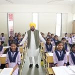CM ਮਾਨ ਨੇ ਲੁਧਿਆਣਾ ‘ਚ ਕੀਤਾ ਨਵੇਂ ਸਕੂਲ ਬਲਾਕ ਦਾ ਉਦਘਾਟਨ, ਸਕੂਲ ਆਫ਼ ਐਮੀਨੈਂਸ ਦੀ ਤਰਜ਼ ‘ਤੇ ਸੁਧਰੇਗਾ ਬੁਨਿਆਦੀ ਢਾਂਚਾ