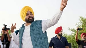 ਮੋਬਾਈਲਾਂ 'ਤੇ 'ਟੂੰ-ਟੂੰ' ਦੀ ਗੁੰਜ, ਸੋਸ਼ਲ ਮੀਡੀਆ 'ਤੇ ਟ੍ਰੈਂਡ ਹੋਈ ਮਾਵਾਂ ਧੀਆਂ ਮੋਬਾਈਲਾਂ 'ਤੇ 'ਟੂੰ-ਟੂੰ' ਦੀ ਗੁੰਜ, ਸੋਸ਼ਲ ਮੀਡੀਆ 'ਤੇ ਟ੍ਰੈਂਡ ਹੋਈ ਮਾਵਾਂ ਧੀਆਂ