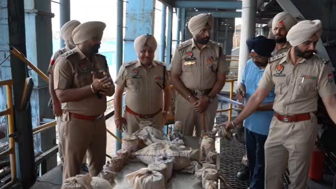ਅੰਮ੍ਰਿਤਸਰ 'ਚ 280 NDPS ਕੇਸਾਂ ਦਾ ਕਰੋੜਾਂ ਦਾ ਜ਼ਬਤ ਨਸ਼ਾ ਪੇਪਰ ਮਿੱਲ 'ਚ ਨਸ਼ਟ