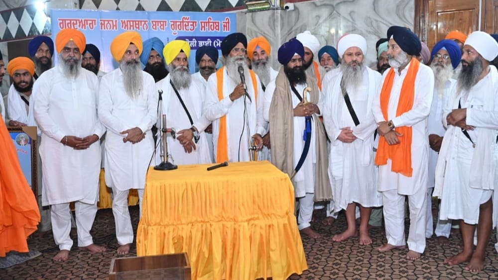ਸ਼੍ਰੋਮਣੀ ਕਮੇਟੀ ਦੇ ਪ੍ਰਧਾਨ ਐਡਵੋਕੇਟ ਹਰਜਿੰਦਰ ਸਿੰਘ ਧਾਮੀ ਨੇ ਕਿਹਾ ਕਿ ਸ੍ਰੀ ਅਕਾਲ ਤਖ਼ਤ ਸਾਹਿਬ ਦੀ ਮਰਿਆਦਾ ਅਤੇ ਸਰਵਉੱਚਤਾ ਨੂੰ ਚੁਣੌਤੀ ਦੇਣ ਵਾਲੀਆਂ ਤਾਕਤਾਂ ਤੋਂ ਪੰਥ ਨੂੰ ਸੁਚੇਤ ਰਹਿਣਾ ਚਾਹੀਦਾ ਹੈ। ( Photo Credit Social Media )