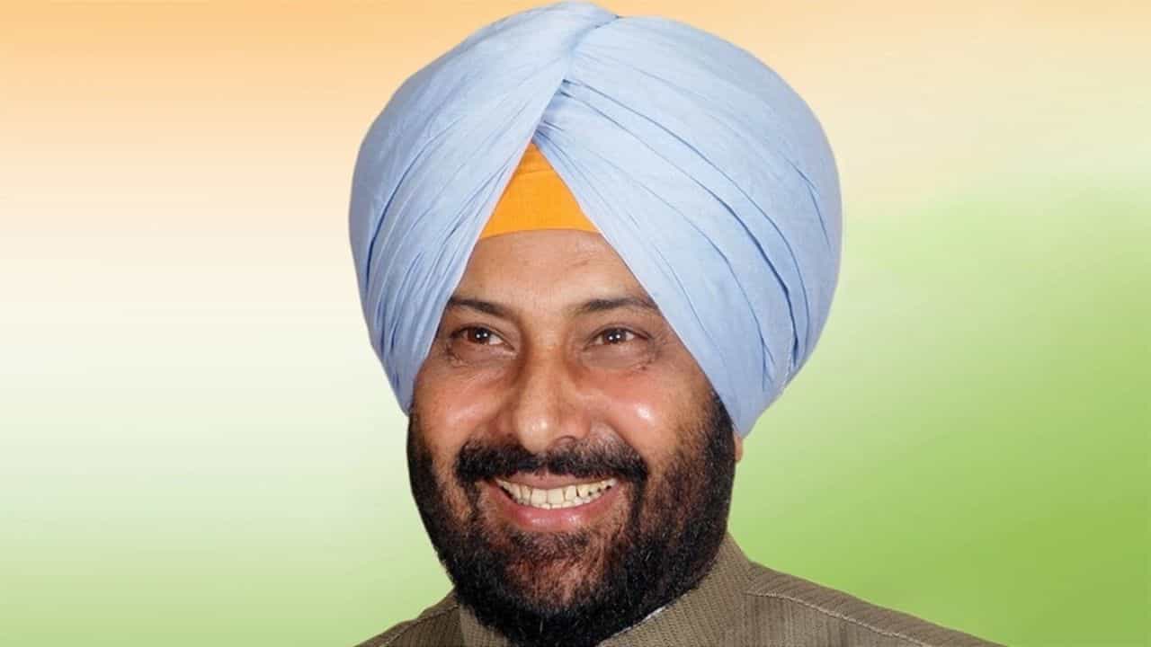 ਪੰਜਾਬ ਭਾਜਪਾ ਚ ਵੱਡਾ ਫੇਰਬਦਲ, ਕੇਵਲ ਢਿੱਲੋਂ ਦੀ ਅਗਵਾਈ ਚ ਜਲਦ ਐਲਾਨੀ ਜਾਵੇਗੀ ਨਵੀਂ ਕੋਰ ਟੀਮ; 2027 ਚੋਣਾਂ ਤੇ ਨਜ਼ਰ ਪੰਜਾਬ ਭਾਜਪਾ ਚ ਵੱਡਾ ਫੇਰਬਦਲ, ਕੇਵਲ ਢਿੱਲੋਂ ਦੀ ਅਗਵਾਈ ਚ ਜਲਦ ਐਲਾਨੀ ਜਾਵੇਗੀ ਨਵੀਂ ਕੋਰ ਟੀਮ; 2027 ਚੋਣਾਂ ਤੇ ਨਜ਼ਰ