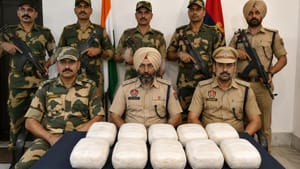 ਤਰਨਤਾਰਨ 'ਚ BSF ਤੇ ਪੁਲਿਸ ਦਾ ਜੁਆਇੰਟ ਆਪ੍ਰੇਸ਼ਨ, 10 ਕਿਲੋ ਹੈਰੋਇਨ ਬਰਾਮਦ
