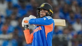 IND vs ENG: ਸਭ ਤੋਂ ਤੇਜ਼ 100 ਛੱਕੇ ਜੜ ਕੇ ਅਭਿਸ਼ੇਕ ਸ਼ਰਮਾ ਨੇ 4 ਗੇਂਦਾਂ ਪਹਿਲਾਂ ਤੋੜਿਆ ਰਿਕਾਰਡ, ਤੂਫਾਨੀ ਅਰਧ ਸੈਂਕੜੇ ਨਾਲ ਰਚਿਆ ਇਤਿਹਾਸ