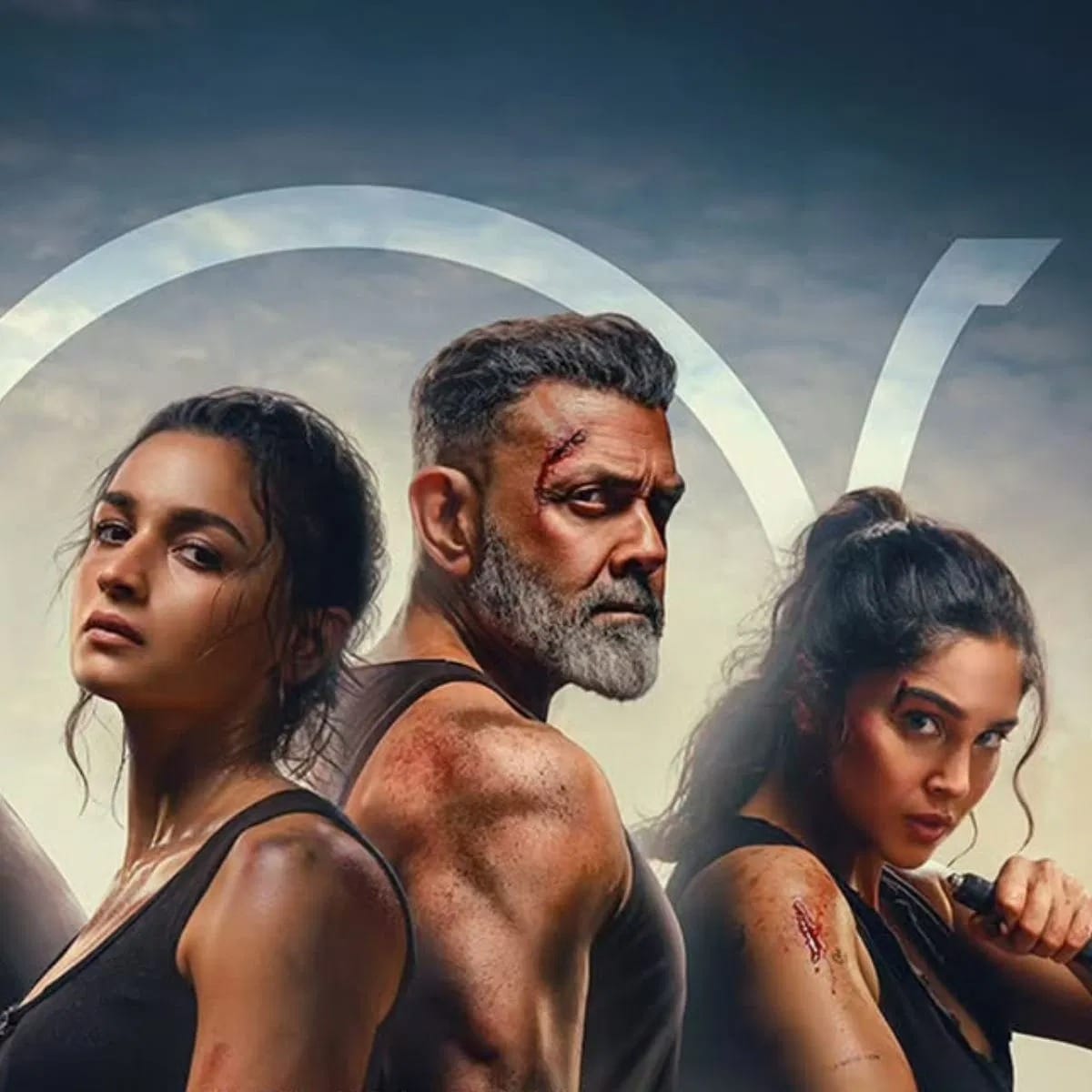 YRF Spy Films: YRF ਸਪਾਈ ਯੂਨੀਵਰਸ ਦੀ ਹਾਲ ਹੀ ਵਿੱਚ ਰਿਲੀਜ਼ ਹੋਈ ਫ਼ਿਲਮ 'ਐਲਫਾ' ਹੈ। ਆਲੀਆ ਭੱਟ ਦੀ ਇਸ ਫ਼ਿਲਮ ਨੇ ਓਪਨਿੰਗ ਡੇਅ 'ਤੇ ਭਾਰਤੀ ਬਾਕਸ ਆਫਿਸ ਤੋਂ 9 ਕਰੋੜ ਰੁਪਏ ਦਾ ਕਾਰੋਬਾਰ ਕੀਤਾ ਹੈ। ਜਦੋਂ ਕਿ, ਬੌਬੀ ਦਿਓਲ ਦੀ ਫ਼ਿਲਮ ਦਾ ਇਸ ਦੇ ਨਾਲ ਹੀ ਵਰਲਡਵਾਈਡ ਕਲੈਕਸ਼ਨ 16.10 ਕਰੋੜ ਰੁਪਏ ਤੱਕ ਪਹੁੰਚ ਗਿਆ ਹੈ। ਹਾਲਾਂਕਿ, ਇਹ YRF ਸਪਾਈ ਯੂਨੀਵਰਸ ਦੀ ਸਭ ਤੋਂ ਵੱਡੀ ਓਪਨਿੰਗ ਕਰਨ ਵਾਲੀ ਫ਼ਿਲਮ ਨਹੀਂ ਹੈ।