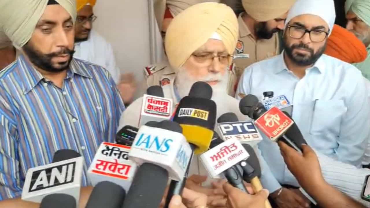 ਬੇਅਦਬੀ ਕਾਨੂੰਨ: ਸਰਕਾਰ ਨੇ ਸ੍ਰੀ ਅਕਾਲ ਤਖ਼ਤ ਸਾਹਿਬ ਅੱਗੇ ਸੌਂਪਿਆ ਸੋਧਾਂ ਸਬੰਧੀ ਖਰੜਾ, ਪੰਜ ਸਿੰਘ ਸਾਹਿਬਾਨ ਦੀ ਮੀਟਿੰਗ ਚ ਹੋਵੇਗਾ ਵਿਚਾਰ