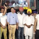 ਅੰਮ੍ਰਿਤਸਰ ਤੋਂ ਤੀਰਥ ਯਾਤਰਾ ਲਈ ਬੱਸਾਂ ਦਾ ਕਾਫ਼ਲਾ ਰਵਾਨਾ, ਵਿਧਾਇਕ ਡਾ. ਅਜੇ ਗੁਪਤਾ ਨੇ ਦਿੱਤੀ ਹਰੀ ਝੰਡੀ