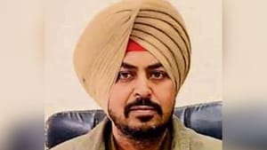 ਖੰਨਾ: ਪਿਤਾ-ਪੁੱਤਰ ਨੂੰ ਨਗਨ ਕਰ ਕੁੱਟਣ ਦੇ ਮਾਮਲੇ 'ਚ ਸਾਬਕਾ SHO ਦੋਸ਼ੀ ਕਰਾਰ ਖੰਨਾ: ਪਿਤਾ-ਪੁੱਤਰ ਨੂੰ ਨਗਨ ਕਰ ਕੁੱਟਣ ਦੇ ਮਾਮਲੇ 'ਚ ਸਾਬਕਾ SHO ਦੋਸ਼ੀ ਕਰਾਰ