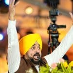 ਰਾਜਪੁਰਾ ‘ਚ ਹੰਸਰਾਜ ਰਘੂਵੰਸ਼ੀ ਦੇ ਪ੍ਰੋਗਰਾਮ ‘ਚ CM ਮਾਨ ਨੇ ਕੀਤੀ ਸ਼ਿਰਕਤ, ਭਾਈਚਾਰਕ ਸਾਂਝ ਨੂੰ ਦੱਸਿਆ ਸਭ ਤੋਂ ਵੱਡੀ ਤਾਕਤ
