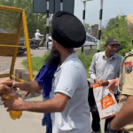 ਅੰਮ੍ਰਿਤਸਰ ਦੇ ਭੰਡਾਰੀ ਪੁਲ ‘ਤੇ ਪਰਿਵਾਰ ਨੇ ਤੇਲ ਪਾ ਕੇ ਕੀਤੀ ਖ਼ੁਦਕੁਸ਼ੀ ਦੀ ਕੋਸ਼ਿਸ਼, ਦੁਕਾਨ-ਜ਼ਮੀਨ ਨੂੰ ਲੈ ਕੇ ਹੈ ਵਿਵਾਦ