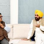 CM ਮਾਨ ਨੇ ਪੰਜਾਬ ਦੇ ਰਾਜਪਾਲ ਕਟਾਰੀਆ ਨਾਲ ਕੀਤੀ ਮੁਲਾਕਾਤ, ਹਵਾਰਾ ਦੀ ਪੈਰੋਲ ਸਣੇ ਸੂਬੇ ਦੇ ਕਈ ਮੁੱਦਿਆਂ ‘ਤੇ ਚਰਚਾ