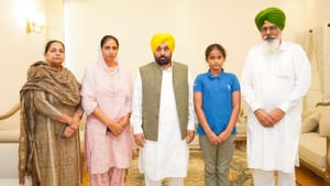 CM ਮਾਨ ਵੱਲੋਂ ਮ੍ਰਿਤਕ ਕਬੱਡੀ ਖਿਡਾਰੀ ਗੁਰਜੀਤ ਸਿੰਘ ਤੂਤ ਦੇ ਪਰਿਵਾਰ ਨਾਲ ਮੁਲਾਕਾਤ