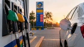 Petrol Diesel Price: ਈਰਾਨ ਦੀਆਂ ਨਵੀਆਂ ਸ਼ਰਤਾਂ ਨਾਲ ਤੇਲ ਬਾਜ਼ਾਰ ‘ਚ ਹਲਚਲ, ਜਾਣੋ ਅੱਜ ਬਦਲੇ ਜਾਂ ਨਹੀਂ ਪੈਟਰੋਲ-ਡੀਜ਼ਲ ਦੇ ਰੇਟ...