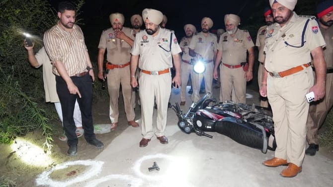 ਫਿਰੋਜ਼ਪੁਰ ਪੁਲਿਸ ਤੇ CIA ਜ਼ੀਰਾ ਵੱਲੋਂ ਕਾਰਵਾਈ, ਦੋ ਬਦਮਾਸ਼ਾਂ ਦਾ ਐਨਕਾਊਂਟਰ