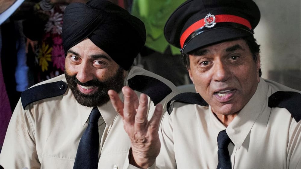 2013 ਵਿੱਚ, ਕਰਨ ਨੇ ਆਪਣੇ ਪਿਤਾ ਸੰਨੀ ਦਿਓਲ, ਦਾਦਾ ਧਰਮਿੰਦਰ ਅਤੇ ਚਾਚਾ ਬੌਬੀ ਦਿਓਲ ਨਾਲ 'ਯਮਲਾ ਪਗਲਾ ਦੀਵਾਨਾ 2' ਵਿੱਚ ਸਹਾਇਕ ਨਿਰਦੇਸ਼ਕ ਵਜੋਂ ਕੰਮ ਕੀਤਾ।
