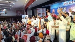 ਲੁਧਿਆਣਾ 'ਚ ਬਘੇਲ GO BACK ਦੇ ਲੱਗੇ ਨਾਅਰੇ, ਆਸ਼ੂ ਤੇ ਵੜਿੰਗ ਸਮਰਥਕ ਆਹਮੋ-ਸਾਹਮਣੇ ਲੁਧਿਆਣਾ 'ਚ ਬਘੇਲ GO BACK ਦੇ ਲੱਗੇ ਨਾਅਰੇ, ਆਸ਼ੂ ਤੇ ਵੜਿੰਗ ਸਮਰਥਕ ਆਹਮੋ-ਸਾਹਮਣੇ
