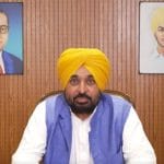 ਰੱਖੜੀ ‘ਤੇ ਔਰਤਾਂ ਨੂੰ CM ਮਾਨ ਵੱਲੋ ਵੱਡਾ ਤੋਹਫ਼ਾ, ‘ਮਾਵਾਂ-ਧੀਆਂ ਸਤਿਕਾਰ ਯੋਜਨਾ’ ਦੀ ਤੀਜੀ ਕਿਸ਼ਤ 28 ਨੂੰ ਹੋਵੇਗੀ ਜਾਰੀ