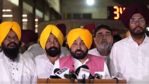 CM ਮਾਨ ਦਾ ਹਮਲਾ, ਸਿੱਖਿਆ ਪ੍ਰਣਾਲੀ ਲਾਵਾਰਿਸ; NEET 'ਤੇ ਕੇਂਦਰ ਨੂੰ ਘੇਰਿਆ CM ਮਾਨ ਦਾ ਹਮਲਾ, ਸਿੱਖਿਆ ਪ੍ਰਣਾਲੀ ਲਾਵਾਰਿਸ; NEET 'ਤੇ ਕੇਂਦਰ ਨੂੰ ਘੇਰਿਆ