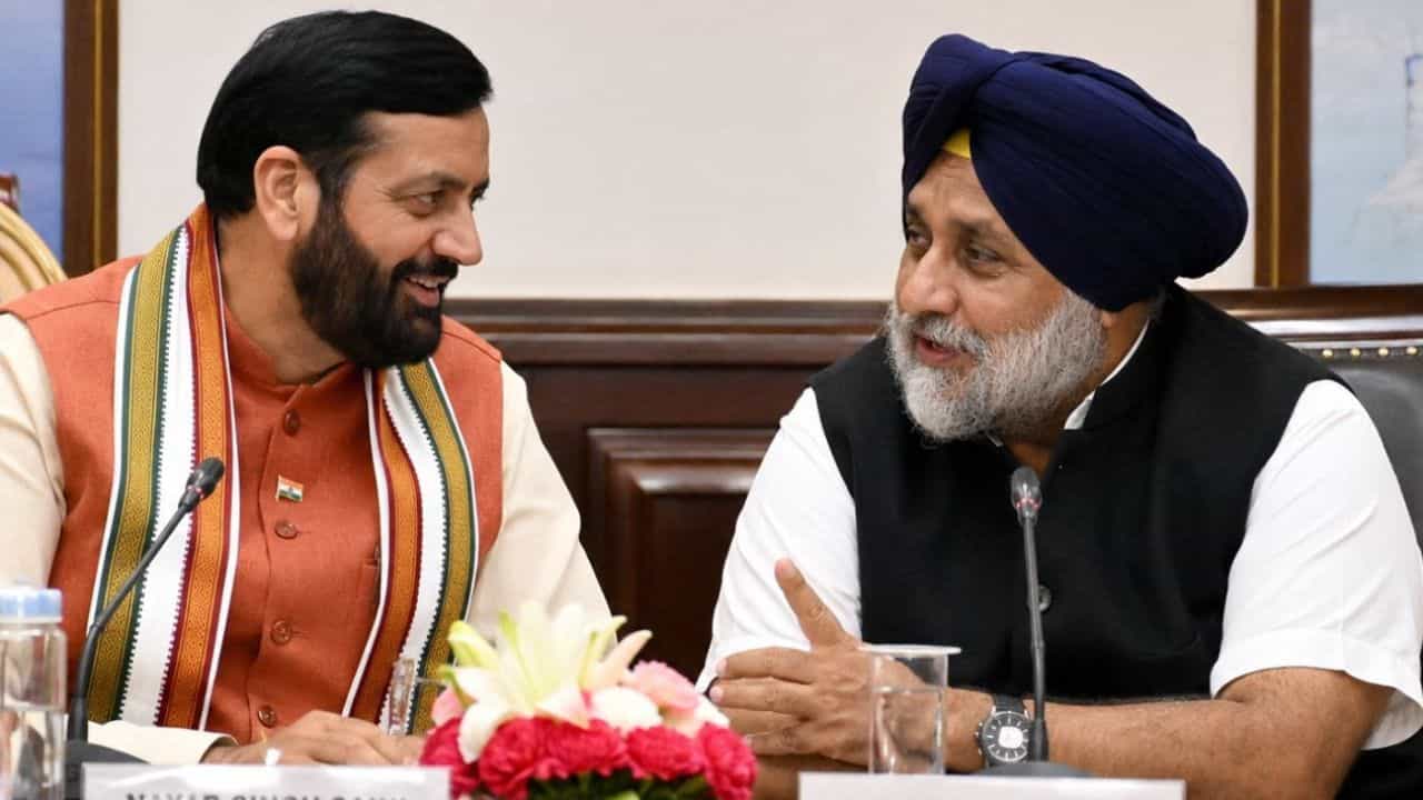ਅਕਾਲੀ ਦਲ-ਭਾਜਪਾ ਗੱਠਜੋੜ ਬਾਰੇ ਨਾਇਬ ਸੈਣੀ ਦਾ ਵੱਡਾ ਬਿਆਨ, ਪੀਐਮ ਮੋਦੀ ਤੇ ਸੁਖਬੀਰ ਬਾਦਲ ਦੀ ਮੁਲਕਾਤ ਦਾ ਏਜੰਡਾ ਦੱਸਿਆ ਅਕਾਲੀ ਦਲ-ਭਾਜਪਾ ਗੱਠਜੋੜ ਬਾਰੇ ਨਾਇਬ ਸੈਣੀ ਦਾ ਵੱਡਾ ਬਿਆਨ, ਪੀਐਮ ਮੋਦੀ ਤੇ ਸੁਖਬੀਰ ਬਾਦਲ ਦੀ ਮੁਲਕਾਤ ਦਾ ਏਜੰਡਾ ਦੱਸਿਆ