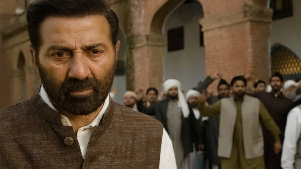 ‘ਬਟਵਾਰਾ 1947’ 14 ਅਗਸਤ ਨੂੰ ਸਿਨੇਮਾਘਰਾਂ ਵਿੱਚ ਰਿਲੀਜ਼ ਹੋਣ ਵਾਲੀ ਹੈ। ਬਾਕਸ ਆਫਿਸ 'ਤੇ ਇਸ ਫਿਲਮ ਦਾ ਮੁਕਾਬਲਾ ਇਮਰਾਨ ਹਾਸ਼ਮੀ ਦੀ ਬਹੁਤ ਉਡੀਕੀ ਜਾ ਰਹੀ ਫਿਲਮ ‘ਆਵਾਰਾਪਨ 2’ ਨਾਲ ਹੋਵੇਗਾ। ਅਜਿਹੇ ਵਿੱਚ ਸਨੀ ਦਿਓਲ ਅਤੇ ਪ੍ਰੀਤੀ ਜ਼ਿੰਟਾ ਦੀ ਜੋੜੀ ਦੇ ਨਾਲ-ਨਾਲ ਦੋਵਾਂ ਫਿਲਮਾਂ ਵਿਚਕਾਰ ਹੋਣ ਵਾਲੀ ਟੱਕਰ 'ਤੇ ਵੀ ਦਰਸ਼ਕਾਂ ਦੀ ਨਜ਼ਰ ਰਹੇਗੀ।