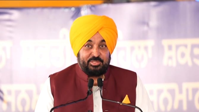 40 ਲੱਖ ਮਹਿਲਾਵਾਂ ਦੇ ਖਾਤਿਆਂ 'ਚ ਪਹੁੰਚੀ ਆਰਥਿਕ ਸਹਾਇਤਾ, CM ਨੇ ਜਾਰੀ ਕੀਤੀ ਕਿਸ਼ਤ