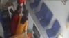 ਨਵਾਂਸ਼ਹਿਰ: ਗੈਸ ਏਜੰਸੀ 'ਚ ਪਿਸਤੌਲ ਦੀ ਨੋਕ 'ਤੇ ਲੁੱਟ, CCTV 'ਚ ਕੈਦ ਹੋਈ ਵਾਰਦਾਤ...