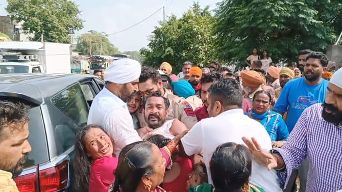 ਵਿਆਹ 'ਚ ਪੁਲਿਸ ਨੇ ਚੁੱਕਿਆ ਕੁੜੀ ਦਾ ਧਰਮੀ ਪਿਤਾ, ਚੋਰੀ ਦੇ ਮਾਮਲੇ 'ਚ ਸੀ ਲੋੜੀਂਦਾ