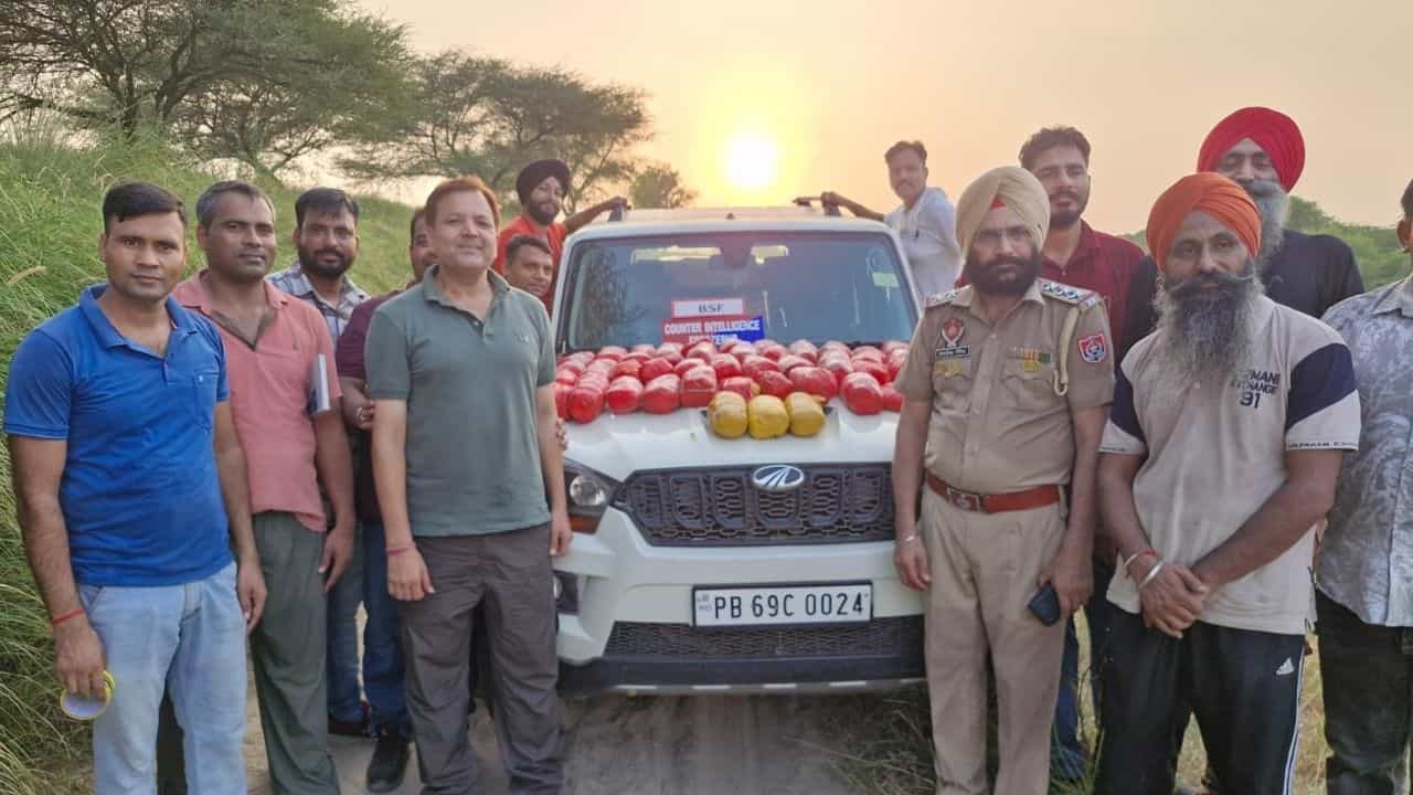 ਫਿਰੋਜ਼ਪੁਰ: ਸਰਹੱਦ ਪਾਰੋਂ ਨਸ਼ਾ ਤਸਕਰੀ ਦੀ ਵੱਡੀ ਕੋਸ਼ਿਸ਼ ਨਾਕਾਮ, 44.5 ਕਿਲੋ ਹੈਰੋਇਨ ਤੇ 3 ਕਿਲੋ ICE ਡਰੱਗ ਬਰਾਮਦ
