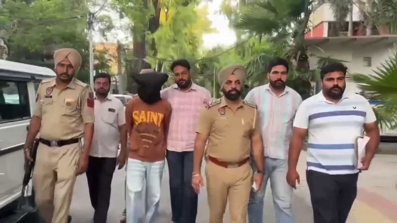 ਅੰਮ੍ਰਿਤਸਰ ਕੋਟ ਖਾਲਸਾ ਕਤਲ ਕਾਂਡ ਦੀ ਗੁੱਥੀ ਸੁਲਝੀ, ਮੁੱਖ ਮੁਲਜ਼ਮ ਗ੍ਰਿਫ਼ਤਾਰ, DSP ਜੁਗਰਾਜ ਸਿੰਘ ਨੇ ਦਿੱਤੀ ਜਾਣਕਾਰੀ