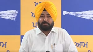 ਵਿਦੇਸ਼ ਭੱਜਣ ਦੀਆਂ ਅਫ਼ਵਾਹਾਂ 'ਤੇ ਮੰਤਰੀ ਮੁੰਡੀਆਂ ਦਾ ਬਿੱਟੂ ਤੇ ED ਨੂੰ ਜਵਾਬ