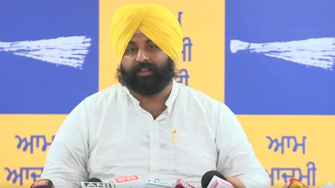 ਪੰਜਾਬ 'ਚ ਨਹੀਂ ਚੱਲੇਗਾ ਏਜੰਸੀਆਂ ਦਾ ਦਬਾਅ, ਹਰਜੋਤ ਬੈਂਸ ਦਾ ਭਾਜਪਾ 'ਤੇ ਹਮਲਾ