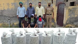 ਮੋਗਾ: CIA ਦਾ ਵੱਡਾ ਐਕਸ਼ਨ, 12 ਕਿੱਲੋ ਹੈਰੋਇਨ ਸਮੇਤ 3 ਕਾਬੂ; ਕਾਰ ਵੀ ਕੀਤੀ ਜ਼ਬਤ