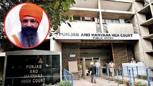 ਰਾਜੋਆਣਾ ਨੇ ਅੱਖਾਂ ਦਾ ਆਪ੍ਰੇਸ਼ਨ PGI 'ਚ ਹੀ ਹੋਵੇਗਾ, HC ਵੱਲੋਂ ਹੁਕਮ ਜਾਰੀ ਰਾਜੋਆਣਾ ਨੇ ਅੱਖਾਂ ਦਾ ਆਪ੍ਰੇਸ਼ਨ PGI 'ਚ ਹੀ ਹੋਵੇਗਾ, HC ਵੱਲੋਂ ਹੁਕਮ ਜਾਰੀ