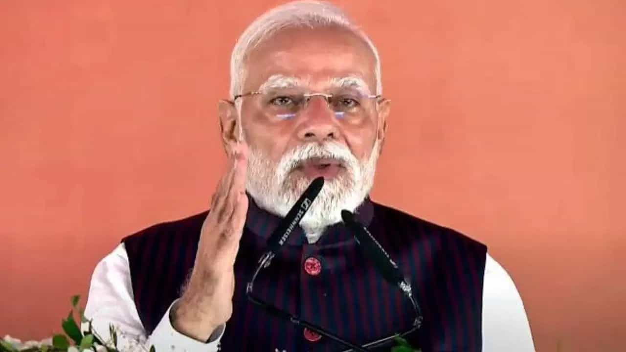 2013 Vs 2026 ਤੋਂ ਲੈ ਕੇ ਦਿਮਾਗੀ ਨਕਸਲ ਤੇ ਭਵਿੱਖ ਦੇ ਰੋਡਮੈਪ ਤੱਕ... SRCC ਚ ਕੀ ਬੋਲੇ PM ਮੋਦੀ?
