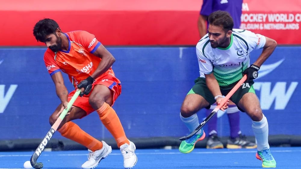 ਪਾਕਿਸਤਾਨ ਹਾਕੀ ਫੈਡਰੇਸ਼ਨ ਨੇ ਇੱਕ ਬਿਆਨ ਜਾਰੀ ਕਰਕੇ ਕਿਹਾ, 'ਪਾਕਿਸਤਾਨ ਕਿਸੇ ਵੀ ਹਾਕੀ ਟੀਮ ਨਾਲ ਖੇਡਣ ਲਈ ਤਿਆਰ ਹੈ, ਭਾਵੇਂ ਉਹ ਭਾਰਤ ਹੋਵੇ, ਪਰ ਮੈਚ ਕਿਸੇ ਨਿਰਪੱਖ ਸਥਾਨ 'ਤੇ ਹੋਣਾ ਚਾਹੀਦਾ ਹੈ।'(Photo-GETTY IMAGES)