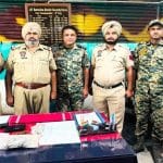 ਅੰਮ੍ਰਿਤਸਰ ਦਿਹਾਤੀ ਪੁਲਿਸ ਤੇ BSF ਦੀ ਸਾਂਝੀ ਕਾਰਵਾਈ, ਹਥਿਆਰਾਂ ਤੇ ਨਸ਼ੀਲੇ ਪਦਾਰਥਾਂ ਦੀ ਵੱਡੀ ਬਰਾਮਦਗੀ