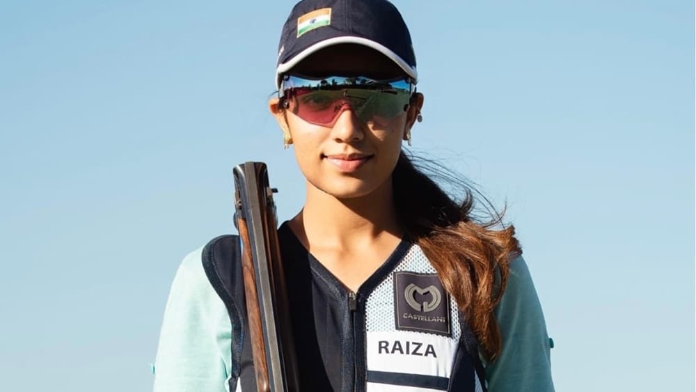 ਰਾਈਜ਼ਾ ਢਿੱਲੋਂ ਨੇ Paris Olympics ਵਿੱਚ ਵੀ ਹਿੱਸਾ ਲਿਆ ਸੀ। ਉਹ ਭਾਰਤ ਦੀ ਸਭ ਤੋਂ ਨੌਜਵਾਨ ਸ਼ੂਟਰ ਸੀ। ਕੁਵੈਤ ਵਿੱਚ ਹੋਏ Asian Qualifier ਵਿੱਚ ਗੋਲਡ ਮੈਡਲ ਜਿੱਤ ਕੇ ਉਨ੍ਹਾਂ ਨੇ ਭਾਰਤ ਲਈ ਪਹਿਲਾ ਓਲੰਪਿਕ ਕੋਟਾ ਹਾਸਲ ਕੀਤਾ ਸੀ। (ਫੋਟੋ-ਇੰਸਟਾਗ੍ਰਾਮ)