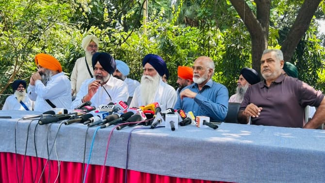 ਸਾਬਕਾ ED ਅਧਿਕਾਰੀ ਨਿਰੰਜਨ ਸਿੰਘ ਦੀ ਸਿਆਸੀ ਪਾਰੀ, ਵਾਰਿਸ ਪੰਜਾਬ ਦੇ 'ਚ ਹੋਏ ਸ਼ਾਮਲ