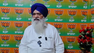 ਪੁਨਰ ਸੁਰਜੀਤ ਦੇ ਰਤਨ ਸਿੰਘ ਅਜਨਾਲਾ ਦੀ ਪ੍ਰੈੱਸ ਕਾਨਫਰੰਸ ਨੇ ਛੇੜੀ ਨਵੀਂ ਚਰਚਾ, ਪਿੱਛੇ ਲੱਗਾ ਭਾਜਪਾ ਦਾ ਬੋਰਡ